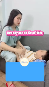 Khăn lau hạ sốt Vifochild Hộp 4 gói Thải nhiệt hạ sốt chuẩn Nhi Khoa Làm mát cơ thể cho bé Baby Phù hợp mọi lứa tuổi