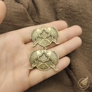 Móc Khóa Phong Thủy Cá Chép Ôm Tài Lộc Bằng Đồng Thau Móc Khóa Song Ngư Chầu Nguyệt - Đồ Đồng Thuận Tâm