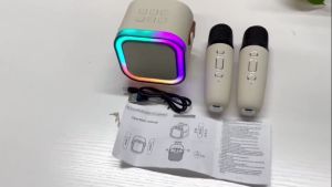 [JB READY STOCK] Wireless Karaoke Mini Portable Speaker Bluetooth with Mic Karaoke Speaker Home Party Outdoor Camping Entertainment Gift 蓝牙音箱 带麦克风 家庭KTV