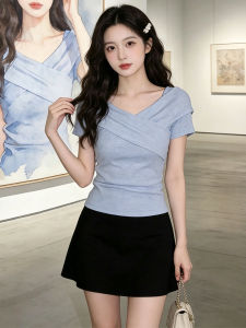 PEIXI | Slimming Blue Cross-Design T-shirt