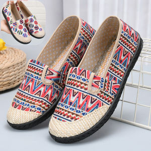 Embroidered Breathable Mesh Flat Bottom Womens Shoes Hollow out Summer Shoes Soft Bottom Hanfu Beijing Cloth Shoes for Mothers