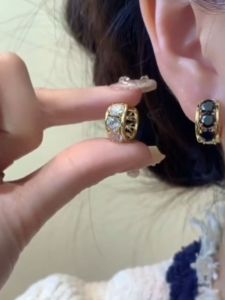 Hoa Tai Đính Đá Zircon Hai Mặt Màu Đen Thời Trang Sang Trọng Dành Cho Nữ Hoa Tai Hình Vòng Tròn Trang Sức Thời Trang Hợp Kim
