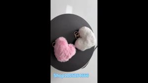 1 Pack Womens Heart Key Chain Artificial Fur Ball Key Chain Red Or White Or Pink Heart Plush Key Ring Backpack Pendant Charm