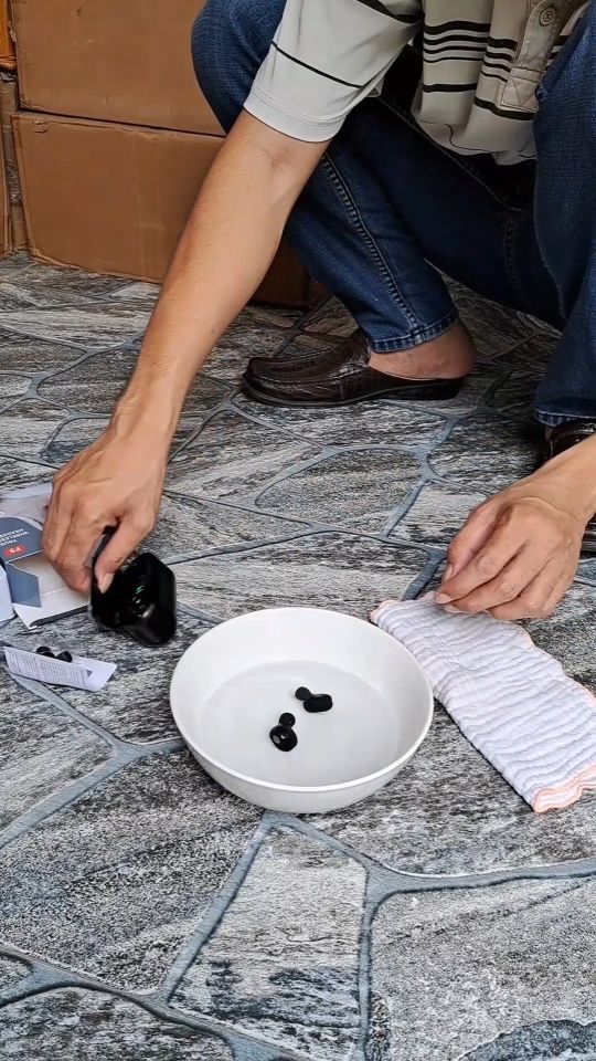 Tai nghe bluetooth 5.3 cảm ứng TWS F9 mẫu mới chống nước tăng giảm âm lượng đàm thoại to rõ