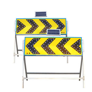 1.2M (Local shipping) Solar arrow lights directional signs traffic reflection night construction induction LED flashing lights roadsSolar arrow lights directional signs traffic reflection night construction induction LED (Length 1.2M width 40CM)