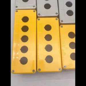 Hộp nhựa chống thấm nước phi 25mm từ 1 lỗ đến 6 lỗ dùng để lắp công tắc điều khiển nút nhấn dừng khẩn cấp đèn báo