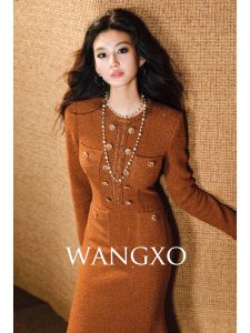 WANGXO | Đầm Dài Mermaid Ôm Body Chất Liệu Lông Cừu Pha Tulle Lấp Lánh Sang Trọng
