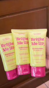 [NEW] SCORA Bright Me Up Sunscreen 40 gr Sunblock Mencerahkan Melindungi UV Menyerap Cepat Glowing Sepanjang Hari - DAPAT 1