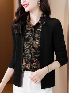 เสื้อเชิ้ตแขนยาวผู้หญิงสไตล์เกาหลีฤดูใบไม้ร่วงปี 2024 ทรงหลวม ปกโปโล ลายดอกไม้ เสื้อผ้าทำงาน แฟชั่นสำหรับคุณแม่วัยกลางคน