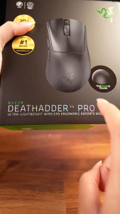 Razer DeathAdder V4 Pro - Wireless Esports Gaming Mouse