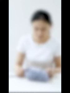 Nurm U-Shape Press Inflatable Neck Pillow: A Comfortable Travel Accessory