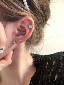 Wynnes Crystal Titanium Steel Ear Cuff Cat with Beard Mint Green Sparkling Ear Candy Fashion Jewelry Womens Accessory