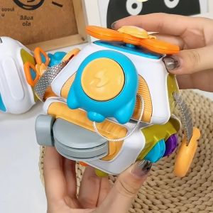 Baby Busy Board Cube Montessori Sensory ของเล่นสําหรับเด็กวัยหัดเดิน 1-3 ปีการศึกษาการเรียนรู้กิจกรรมมอเตอร์ Travel Toy