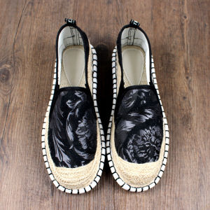 Beijing Handmade Canvas Shoes Mens Slip-On Breathable Workwear Flat Heel Casual Shoes Comfortable Rubber Sole round Toe