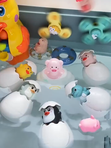 Bathtub Floating Toy Water Spray Egg Cute Sprinkler for Toddler Swimming Bath Toy Shower Play