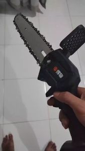 Gergaji Listrik Rantai Elektrik Mini Portable Chainsaw 6 Inch Chainsaw Cordless Chainsaw 1200w