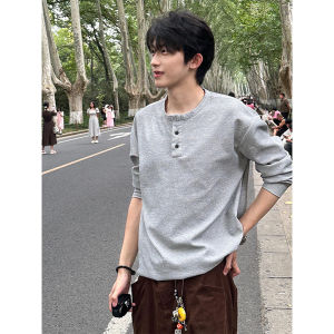 เสื้อยืดคอกลมแขนยาวผู้ชาย เสื้อคลุมกันหนาวฤดูใบไม้ร่วง ทรงหลวม อบอุ่น ลำลอง เสื้อเชิ้ตทรงหลวม แฟชั่นผู้ชาย