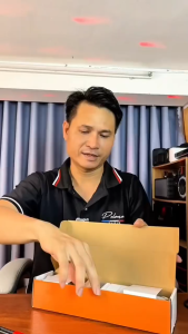 Micro Livestream Karaoke Thu Âm M3 Chuyên Nghiệp Âm Thanh Hay Pin Trâu Kết Nối Ổn Định Nhỏ Gọn
