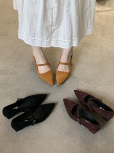 One-buckle Pointed-toe Suede Flats for Dresses