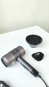 Máy tạo kiểu tóc Máy sấy tóc Engler EL1102 gấp gọn công suất lớn 2200W sấy 2 chiều nóng và lạnh - Bảo hành 24 tháng