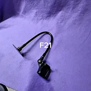 F21 CRIMSON ORIGINAL STAND MIC MEJA 40 CM TEMBOK PEGANGAN BAHAN BESI FULL SPIRAL FLEXSIBLE TEMPEL