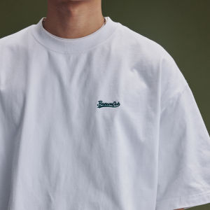 Loose Fit Pure Cotton Short Sleeve T-Shirt Embroidered Logo Casual Cityboy Style Youth Fashion Basic round Neck Tee