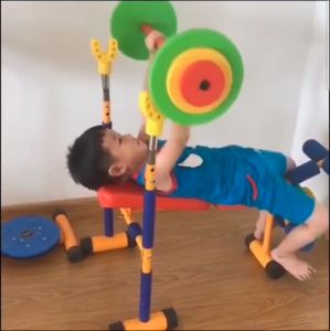 ลู่วิ่งเด็ก ฟิตเนสเด็ก เครื่องออกกำลังกายเด็ก ออกกำลังเด็ก ในร่ม