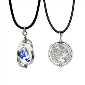 ชุดคอสเพลย์สร้อยคอคอสเพลย์หมุนได้ลายกุหลาบสีฟ้าสำหรับปาร์ตี้ฮาโลวีนงานปาร์ตี้ DIY สิ่งของ Arcane Season 2พวงกุญแจห้อยกระเป๋าแฟนๆของขวัญ