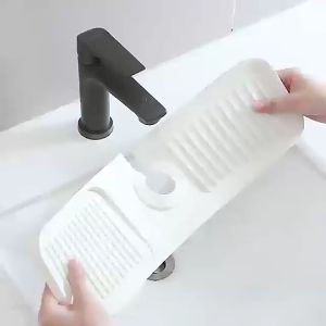 [SG STOCKS] Sink Silicone Faucet Mat Countertop Quick Drying / Anti Slip Drain Mat Splash Guard Kitchen Silicone Mat