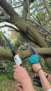 KNIFEZER Gergaji Lipat Kayu Portable Germany Super Tajam Serbaguna Multifungsi Folding Wood Hand Saw Potong Bambu / Ranting Pohon / Triplek / papan / balok