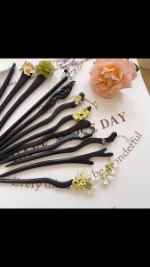 F4 Jepit Rambut Sanggul Tusuk Konde Kayu Hitam Hanfu Style Flower Decor Black Wooden Hair Pin TKOK