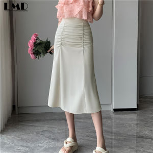 AMMIN กระโปรงทรงเอเอวจีบด้านยาวปานกลางสำหรับผู้หญิงแฟชั่นใหม่ฤดูร้อน2023กระโปรงนางเงือกเดินทางเอวสูงสีทึบเรียบง่ายสไตล์ฉบับภาษาเกาหลี