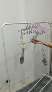 1PC Multi-functional Plastic Clothes Hanger Travel Space Saving Foldable Hanger Creative Clothes Rack Children Hanger