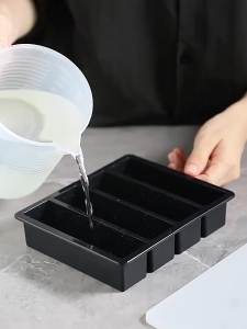 แม่พิมพ์ทำน้ำแข็งทรงสี่เหลี่ยมยาว 4/6 นิ้ว ความจุขนาดใหญ่ ซิลิโคน DIY สร้างสรรค์