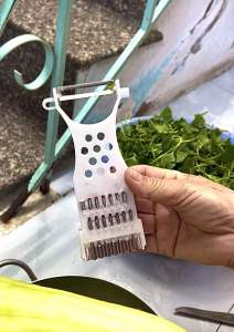 Dao bào vỏ đa năng 5 trong 1 siêu tiện lợi - Nạo rau củ quả lưỡi inox 2 đầu