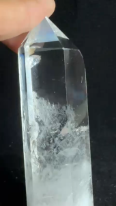(Real Unit) White Crytal Mini Tower-129g+- (96mm+- Height) (o-13)