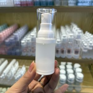 Travel Portable Vacuum Dispensing Cosmetic Spray Bottle