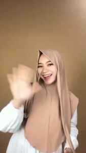 Jilbab Instan Bergo Naya Jersey Malay Dewasa / Hijab Bergo Instan Jersey Premium Kerudung Wanita Instan