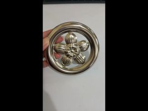 Gelang Bunga 12cm: Aksesori Wanita untuk Acara Formal