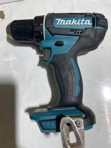 Thân Máy Khoan Makita XFD10 18v 2 chức năng hàng bãi