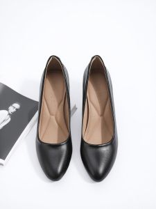Business Formal Shoes with Round Toe and Thick Heel