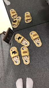 Dép Cao Su Đúc Hoạt Hình Chú Chó Hotdog Cute Dép Nhựa Quai Ngang Đế Êm Chân Chống Trơn Trượt