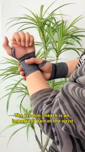 【Fast Delivery | Local Stock】  1Pcs Adjustable Thin Compression Wrist Guard Sprain Wrist Brace Tendon Sheath Pain For Men Women Wrist Exercise Safety Support