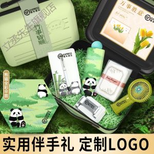 Luxury Panda Design Luggage Bag Gift with Customizable Logo Modern White Creative Gift for Guests Memorial Souvenir Client