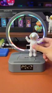 Đèn Ngủ Dock Sạc không Dây Đồng hồ báo thức Phi Hành Gia Công Nghệ 4in1 Maglev Astronaut in Space - Home and Garden
