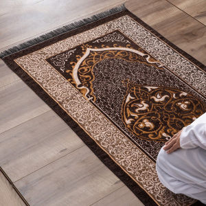 70x110cm Muslim Prayer RugSejadah Carpet Kneeling Mat Worship Rug Prayer Floor Mat Portable Prayer Mat Machine-washable Prayer Mat Muslim for Men and Women Worship Carpet Hui Worship Felt Foldable Prayer Mat for Muslims Perfect Muslim Gift