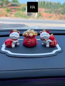 Tượng Ông Thần Tài Mèo Thần Tài Hũ Vàng Tài Lộc - Trang Trí Ô Tô Taplo Decor Phong Thuỷ