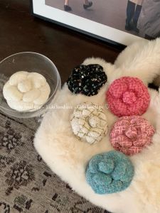 LaLa Land ACC/Milan Pictorial Camellia Classic Style Pin Female Fall and Winter French Brooch Tweed Cloth