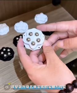 OHHDEER 4Pcs Self Adhesive Caster Wheels Mini 360° Rotation Furniture Wheels with Brake Pads Universal Sticky Pulley