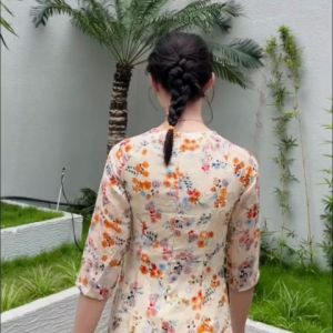 Áo dài 4 tà hoa nhí màu vàng kem tơ lụa cao cấp truyền thống may sẵn giáo viên công sở - Áo dài Việt